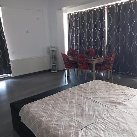 Mamaia Nord 公寓 那沃达利